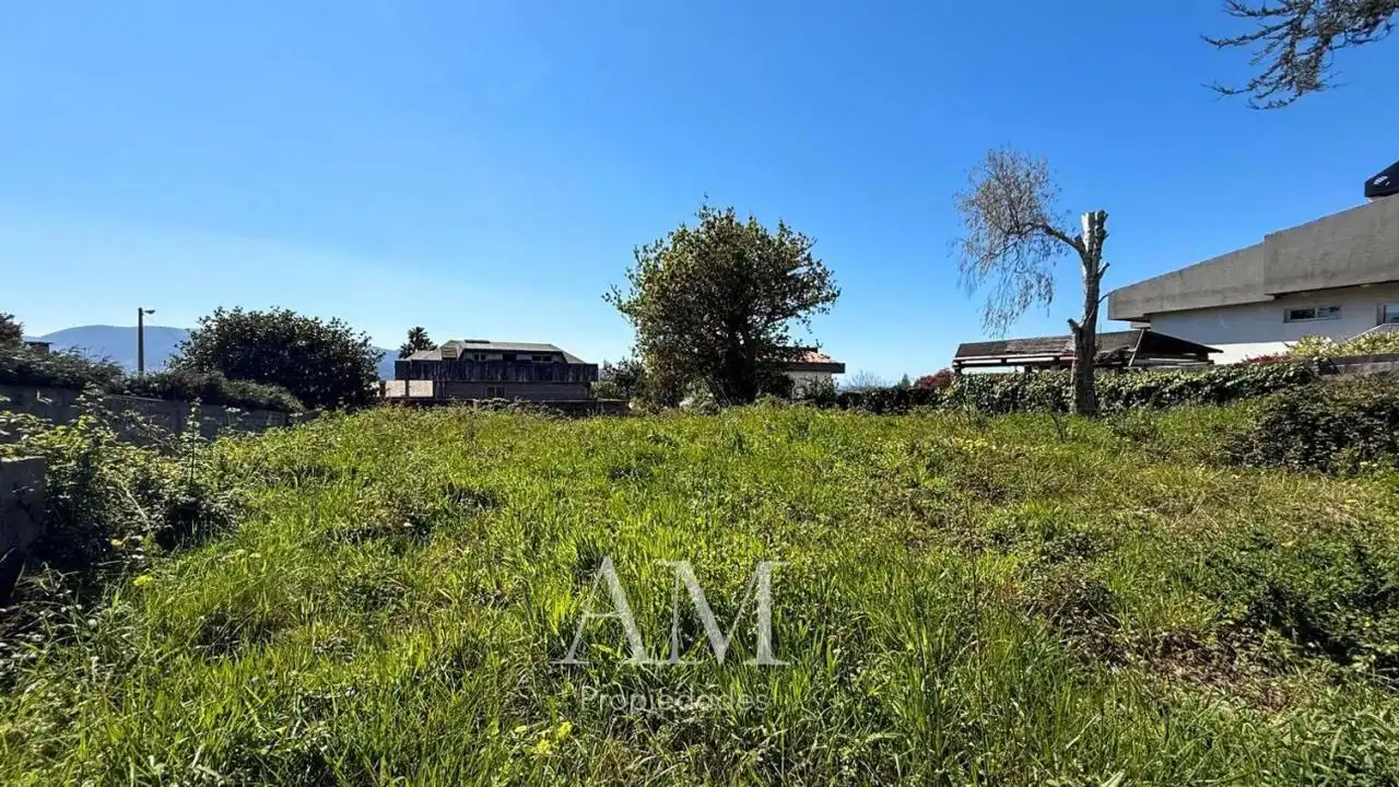 Terreno en venta en Nigrán