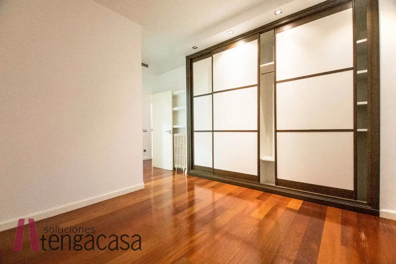 Flat for rent in Calle de Blasco de Garay, 100, Vallehermoso