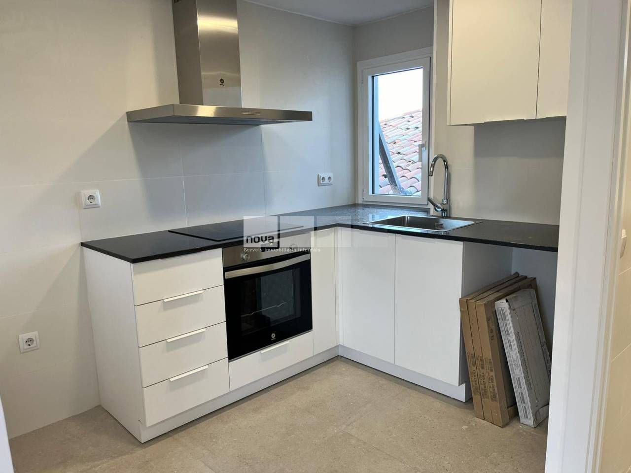 Kitchen of Building for sale in Balenyà