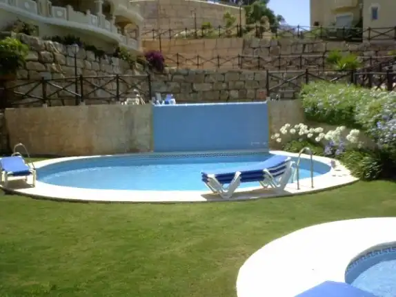 Piscina de Apartamento en venta en Marbella con Aire acondicionado, Calefacción y Terraza