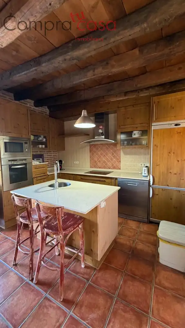 Kitchen of Flat for rent in Segovia  with Heating, Storage room and Balcony