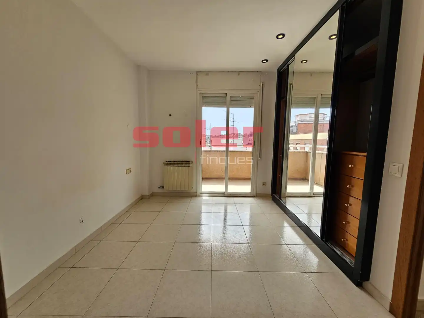 Flat for sale in Sant Cugat del Vallès  with Air Conditioner, Heating and Terrace