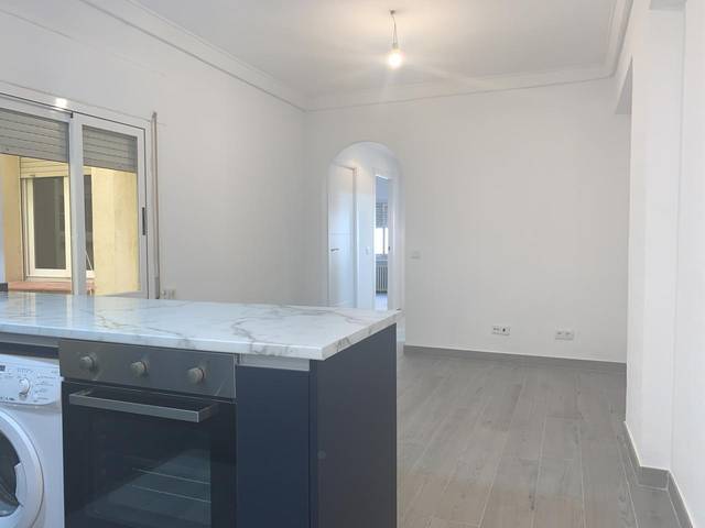 Piso en Alquiler en De Pizarro en Universidad - Malasaña