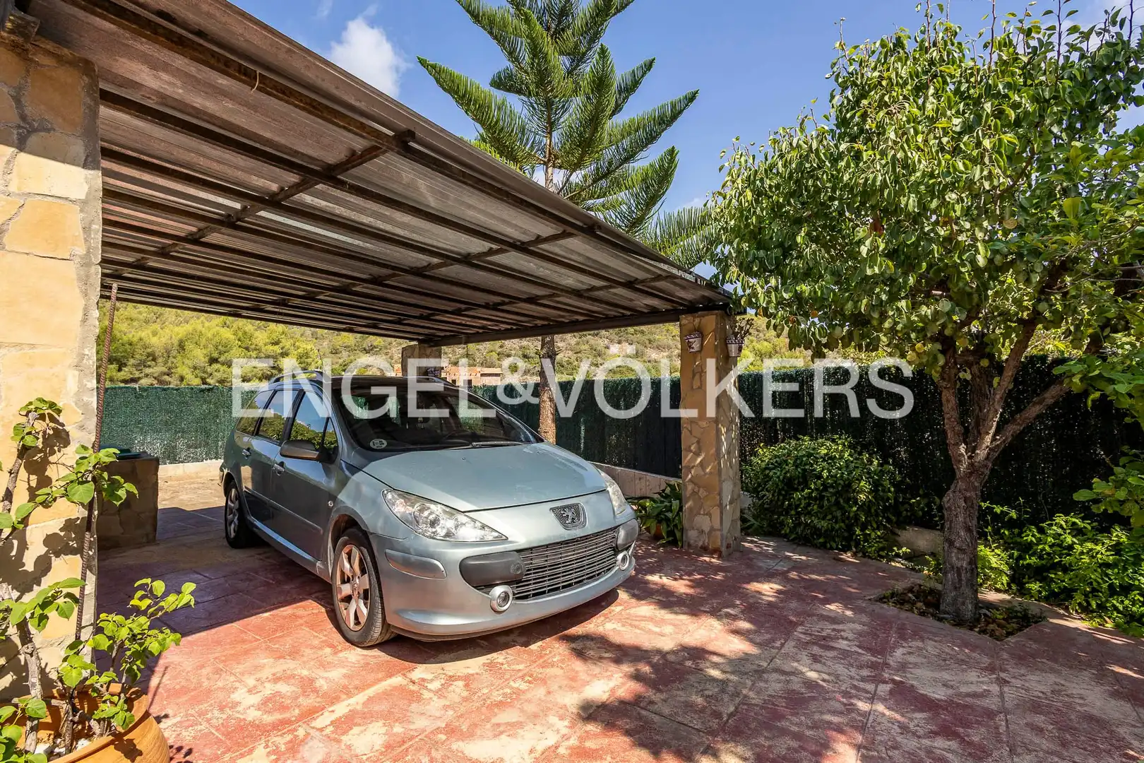 Vista exterior de Casa o xalet en venda en El Vendrell amb Aire condicionat, Calefacció i Jardí privat