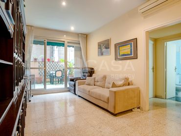 Ground floor for sale in Les Corts