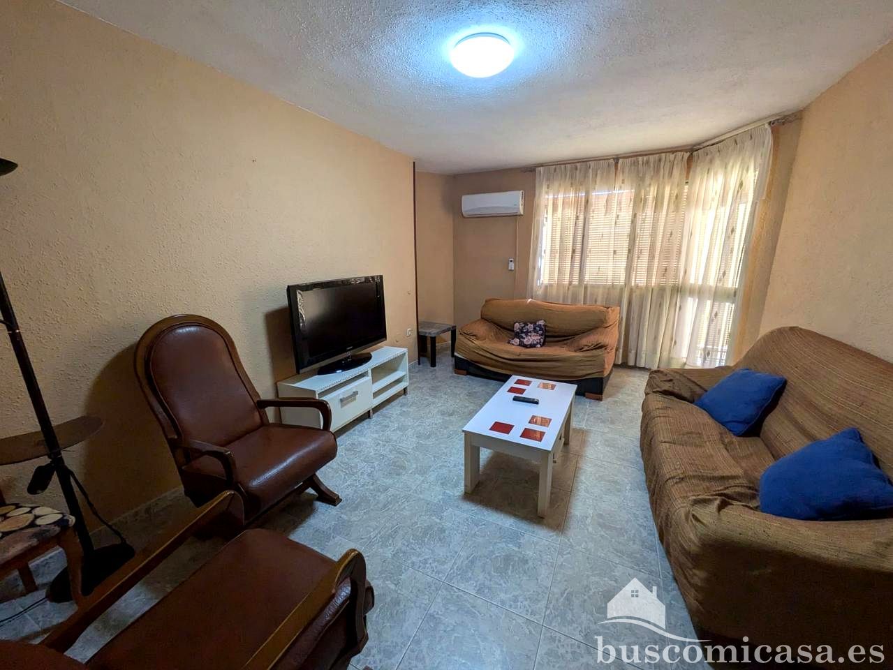 Living room of Flat to rent in Linares  with Air Conditioner and Furnished