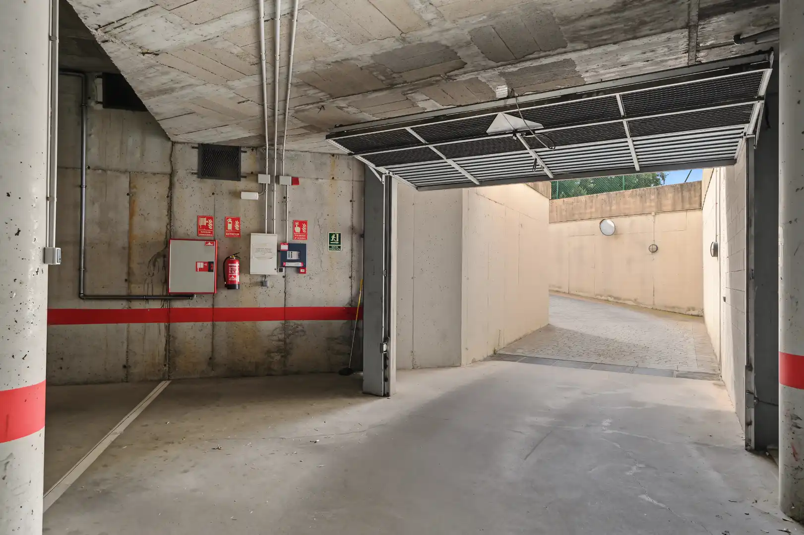 Flat for sale in Plaça dels Països Catalans, Vilobí d'Onyar