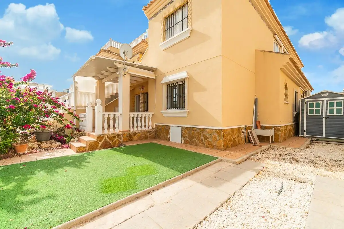 Exterior view of Apartments for sale in Orihuela