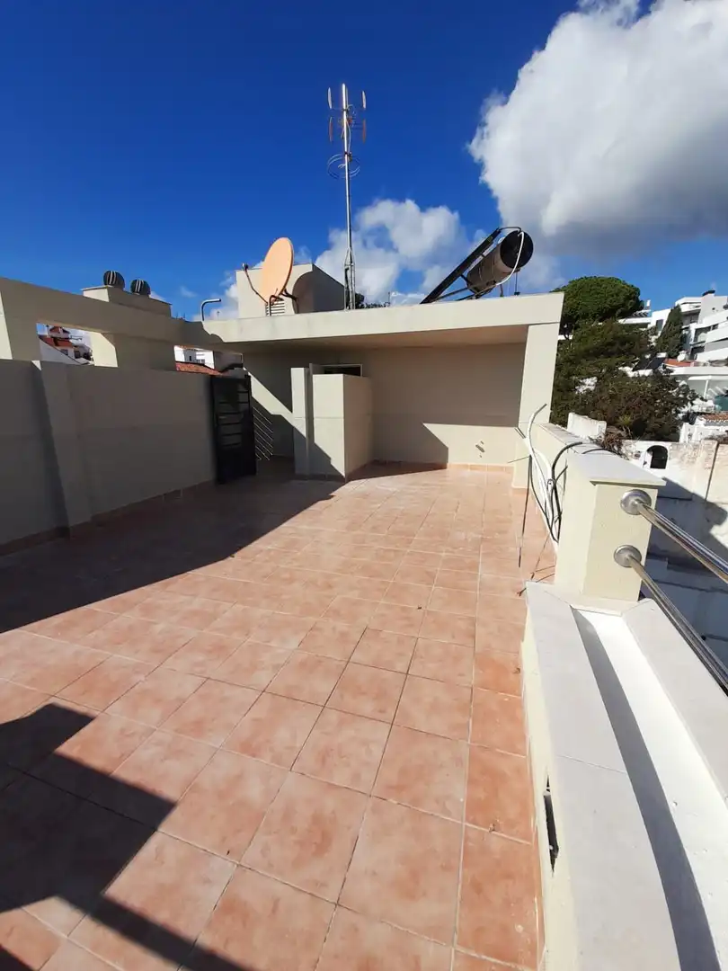 Dúplex con piscina en venta en Montemar, imagen 2