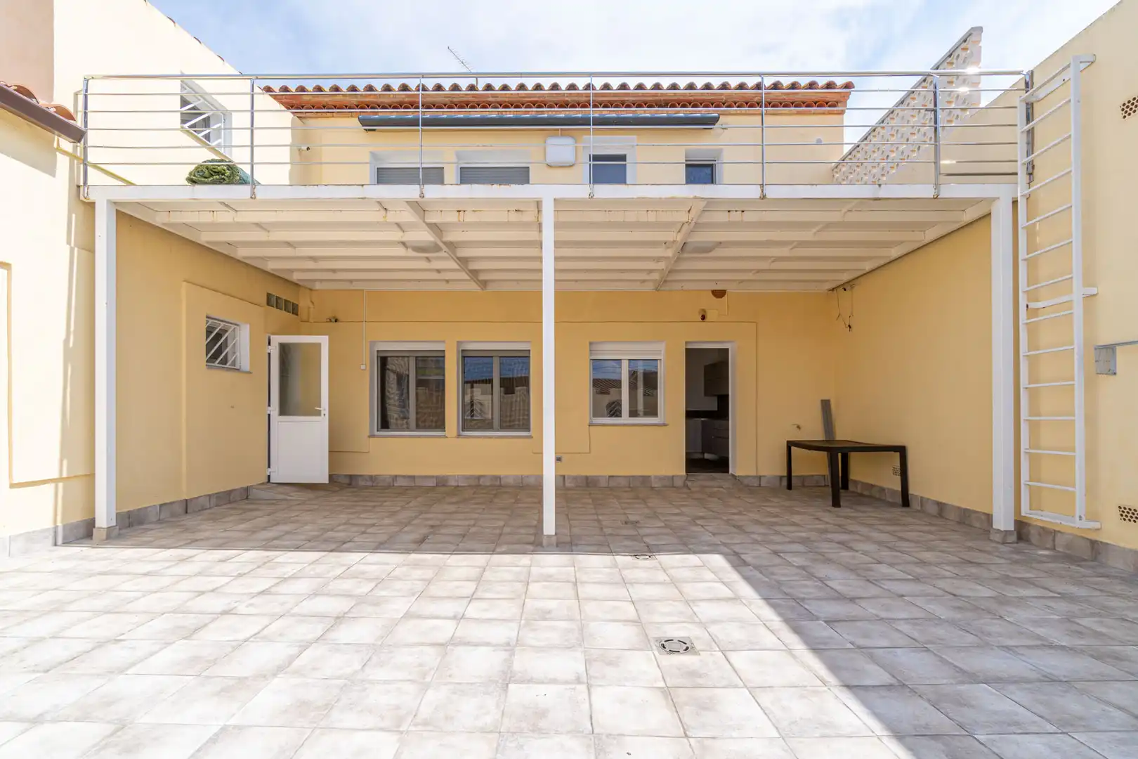 Terraza de Casa o chalet en venta en Castelló d'Empúries con Aire acondicionado y Terraza