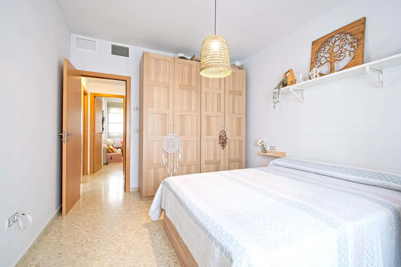 Habitación de Casa adosada en venta en Villanueva del Ariscal con Calefacción