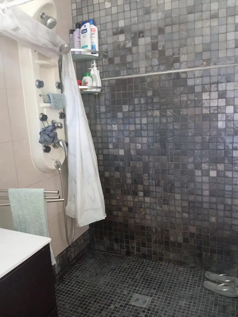 Bany de Casa o xalet en venda en Tarragona amb Aire condicionat, Terrassa i Moblat