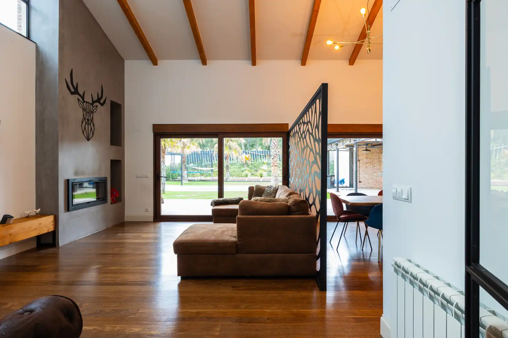 Sala de estar de Casa o chalet en venta en Layos con Aire acondicionado, Calefacción y Jardín privado