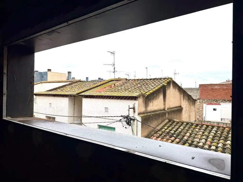 Vista exterior de Casa o chalet en venta en Figueres