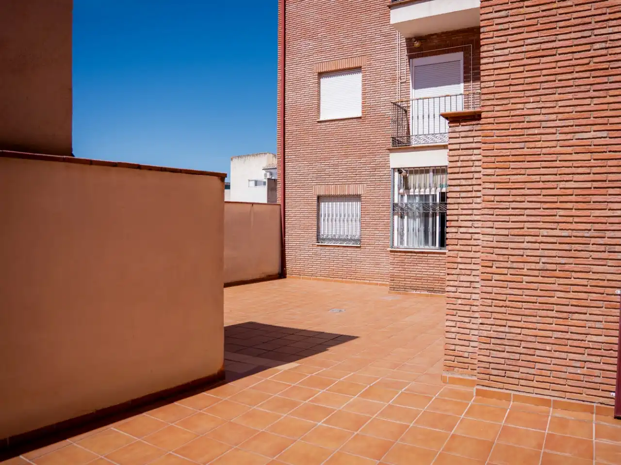 Exterior view of Flat for sale in Maracena  with Air Conditioner, Terrace and Balcony