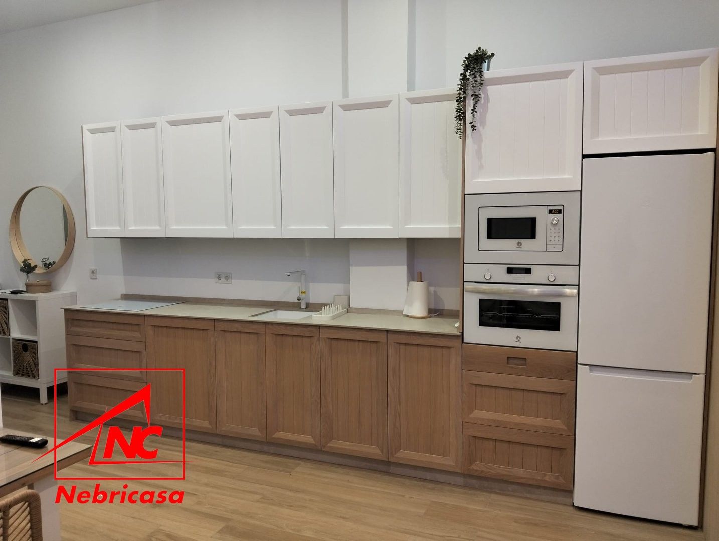 Cuina de Local en venda en Rota amb Aire condicionat i Moblat