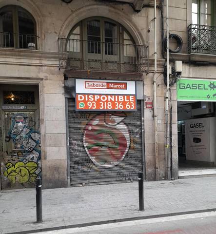 Local comercial en Alquiler en Hospital en El Raval