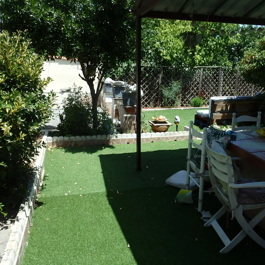 Terrassa de Casa o xalet en venda en Cedillo del Condado amb Aire condicionat, Calefacció i Jardí privat