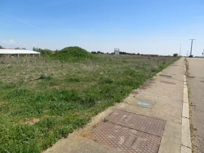 Residencial en venta en Chozas de Abajo