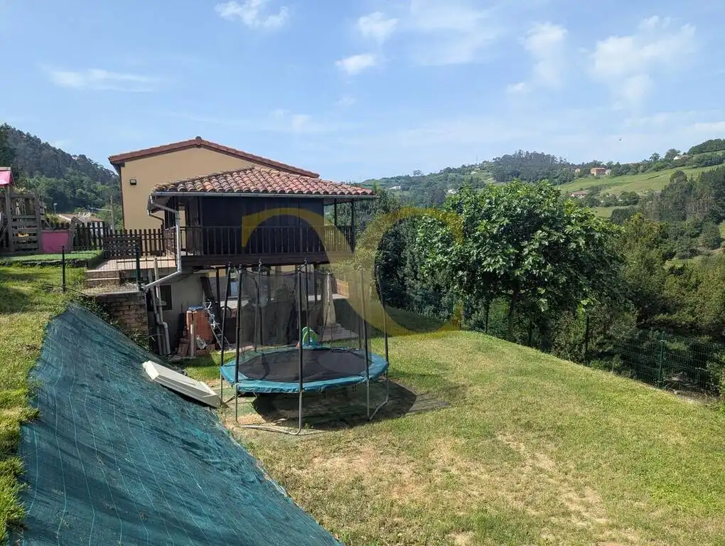 Terraza de Casa o chalet en venta en Gijón  con Calefacción, Jardín privado y Balcón
