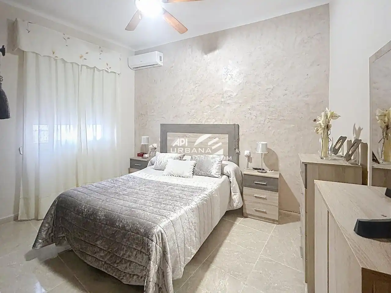 Bedroom of Flat for sale in Lucena  with Air Conditioner