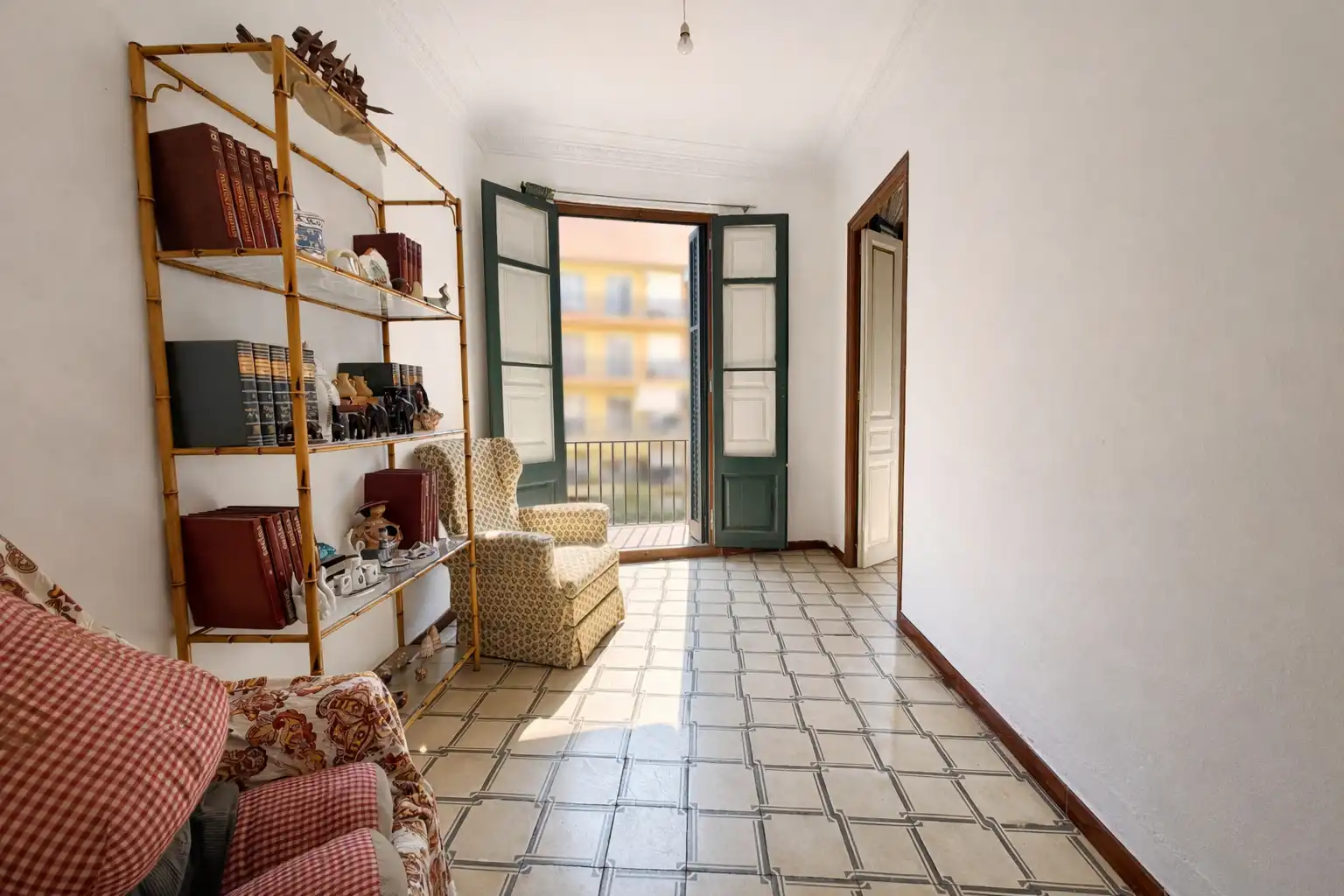 Piso en venta en Barcelona con Balcón