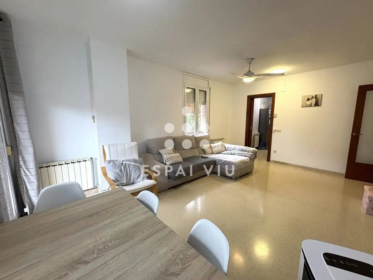 Piso en venta en Espronceda