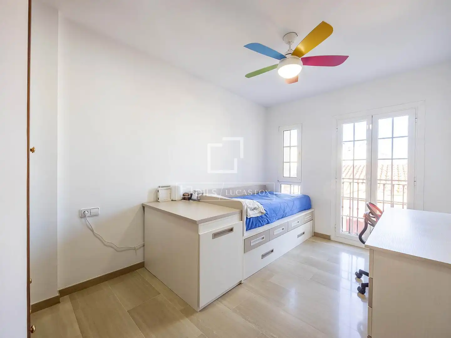 Dormitori de Casa o xalet en venda en Riba-roja de Túria amb Aire condicionat, Calefacció i Terrassa
