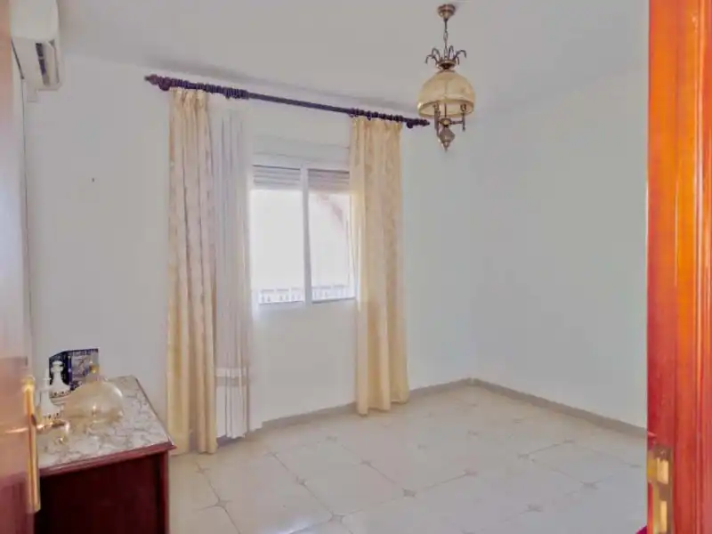 Dormitori de Casa o xalet en venda en Alhaurín de la Torre amb Piscina