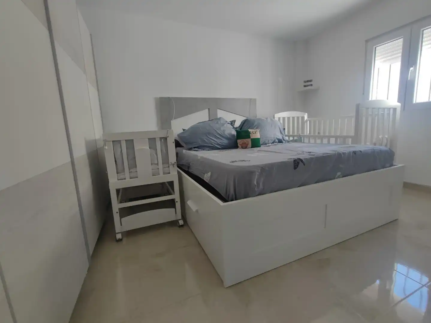 Habitación de Piso en venta en Almería