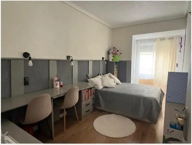 Habitación de Piso en venta en Monóvar  / Monòver con Aire acondicionado y Balcón