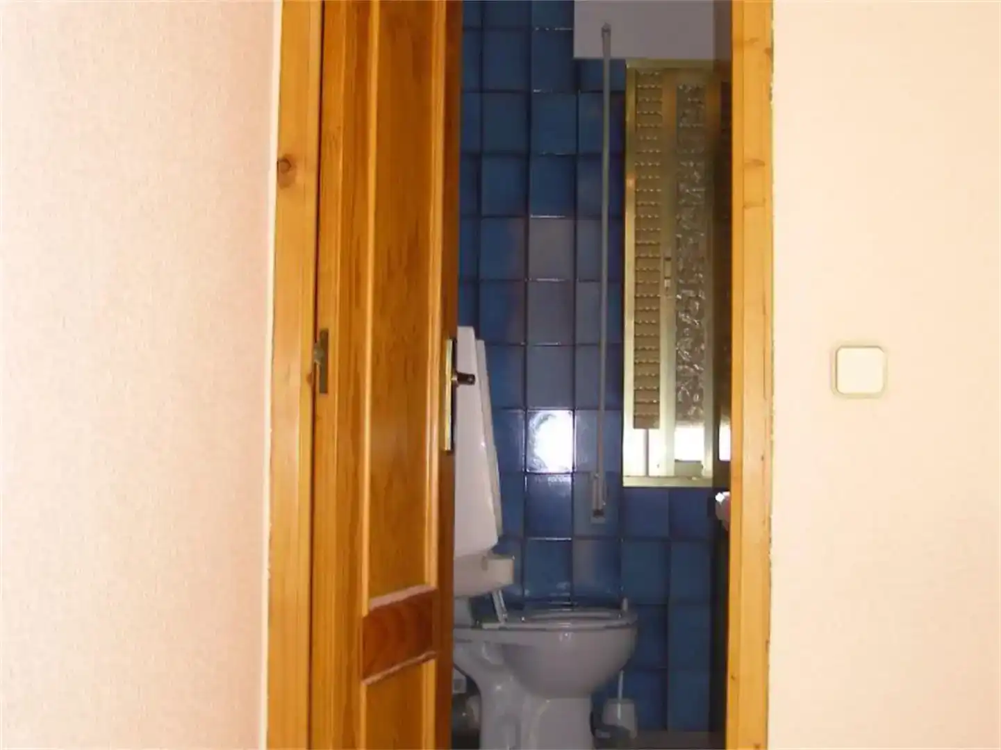 Baño de Piso en venta en Corral de Almaguer con Aire acondicionado, Trastero y Balcón