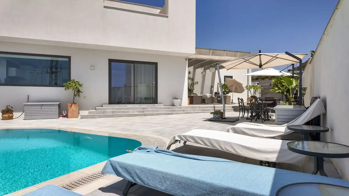 Terraza de Casa o chalet en venta en Málaga con Aire acondicionado, Calefacción y Piscina