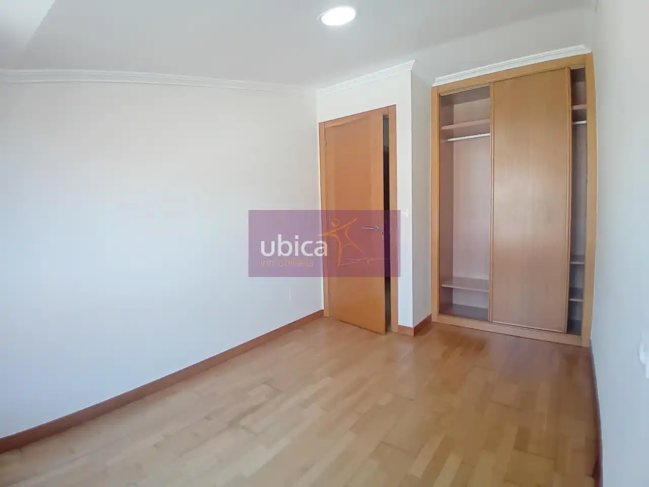 Schlafzimmer von Wohnung zum Verkauf in Salceda de Caselas mit Heizung
