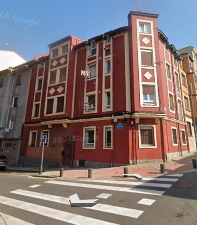 Vista exterior de Pis en venda en Bilbao  amb Moblat