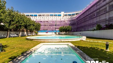 Vivir en El Barco de Sabadell vivienda reformada con piscina y entrada independiente, image 2