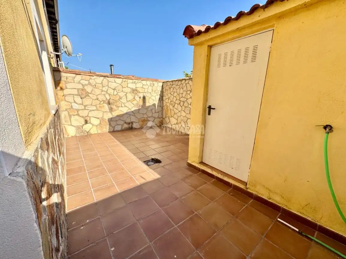 Terraza de Casa adosada en venta en Espinosa de Henares con Jardín privado y Trastero