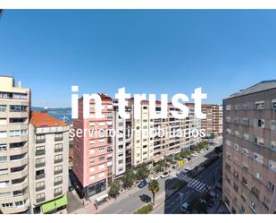 Vista exterior de Pis en venda en Vigo  amb Balcó