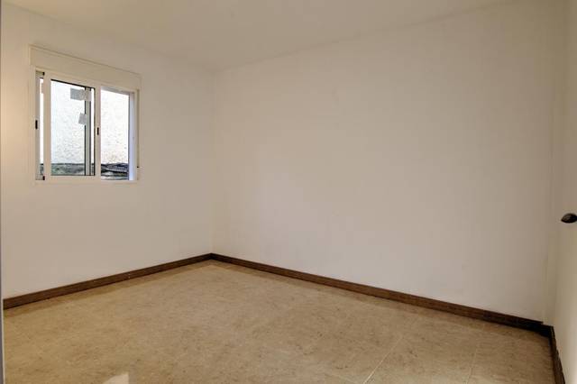 Piso en Venta en Pje Marqués de Santillana en Juan XXIII