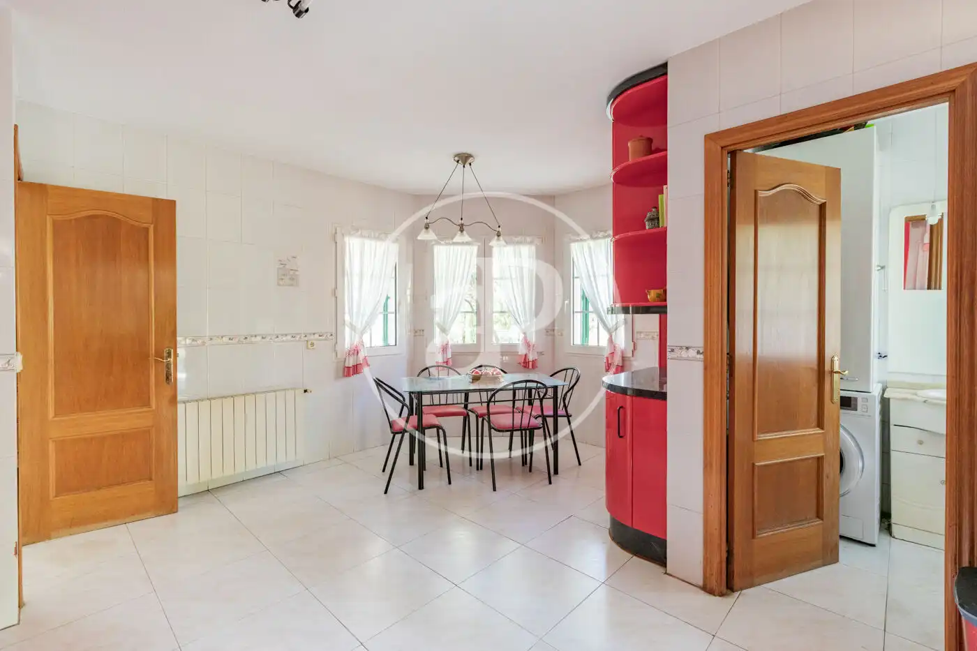 Cuina de Casa o xalet en venda en Torrelodones amb Calefacció, Jardí privat i Traster