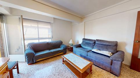 Photo 5 of Flat for sale in Calle San Crispín, Plaza de Toros - Avenida Chapí - Trinquete, Alicante