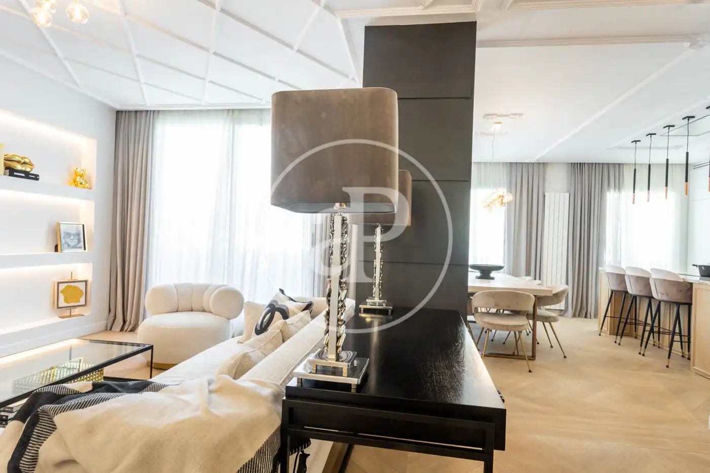 Sala de estar de Piso de alquiler en Barcelona con Aire acondicionado, Calefacción y Terraza