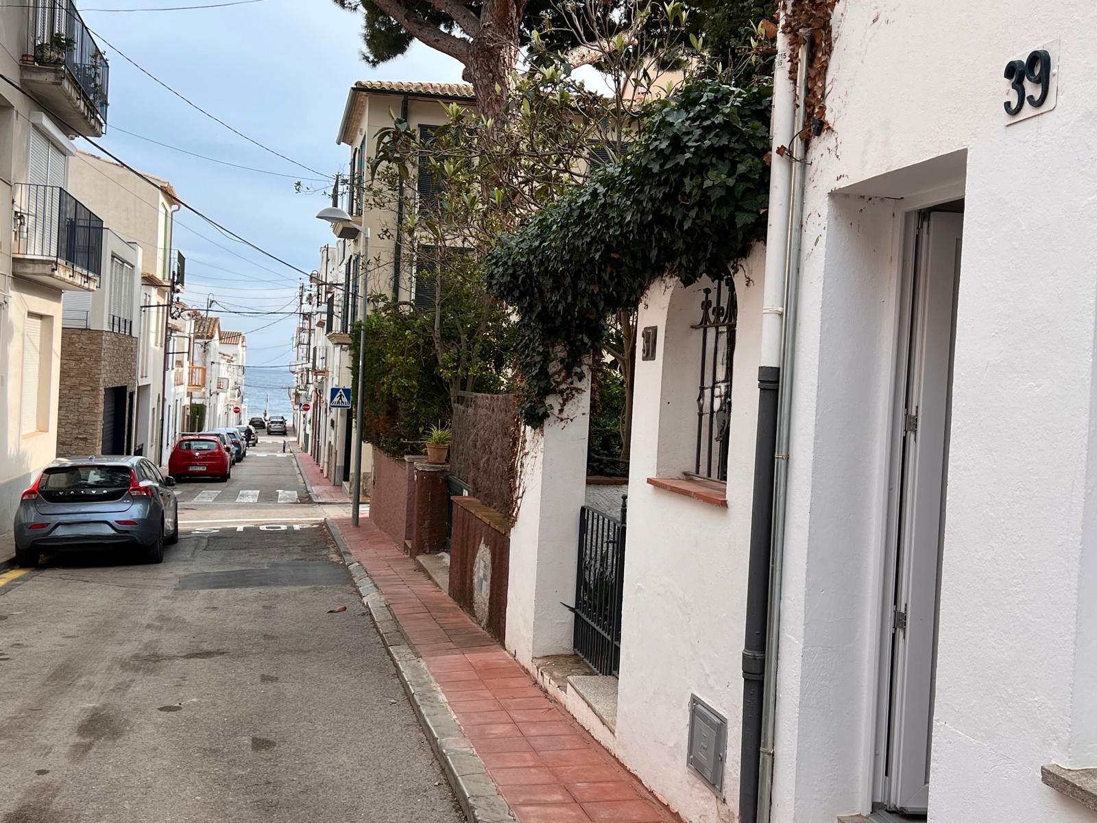 Vista exterior de Estudio de alquiler en Palafrugell con Aire acondicionado, Parquet y Terraza