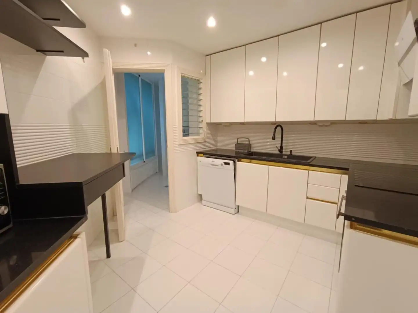 Apartment with pool for sale in de Verona Terol, imagen 17