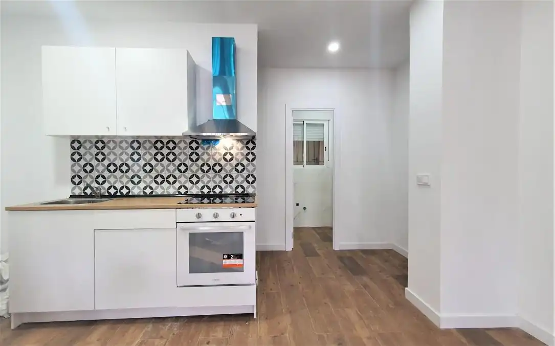 Oficina en venta en Calle de Fray José Cerdeiriña, Las Águilas