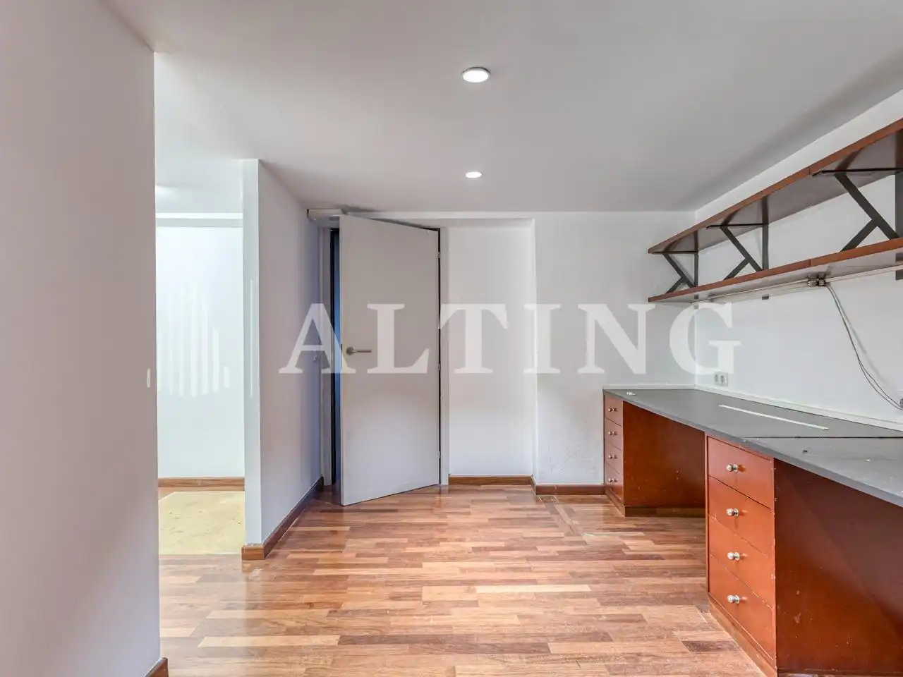 Local en venta en Barcelona con Aire acondicionado