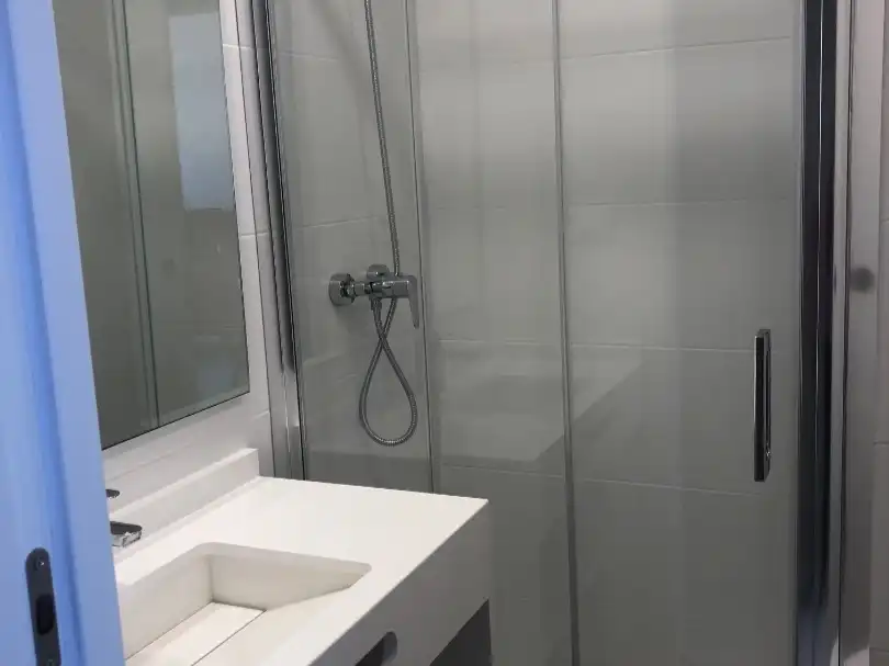 Bathroom of Flat for rent in Playa de Gandia
