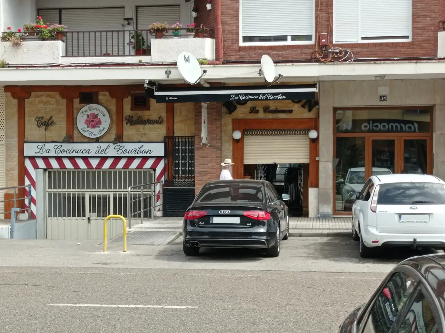 Commercial properties for sale in Piélagos