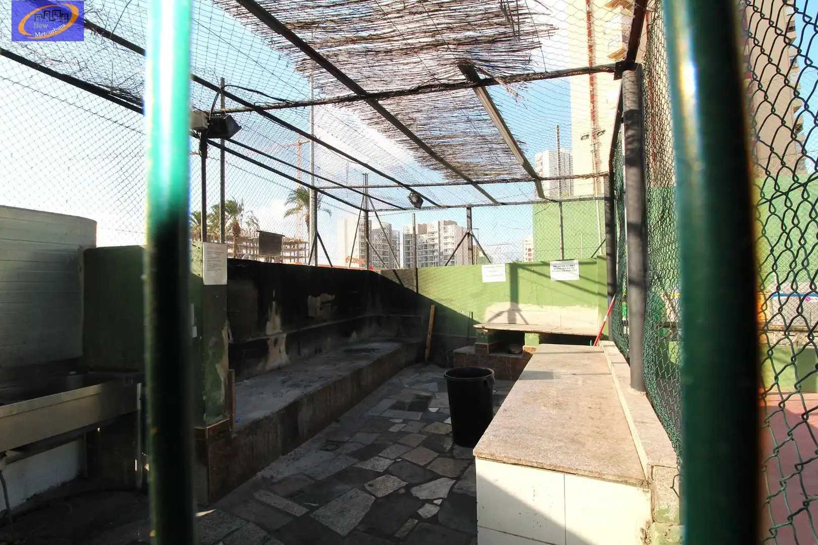 Terrassa de Apartament de lloguer en La Pobla de Farnals amb Jardí privat, Moblat i Piscina comunitària