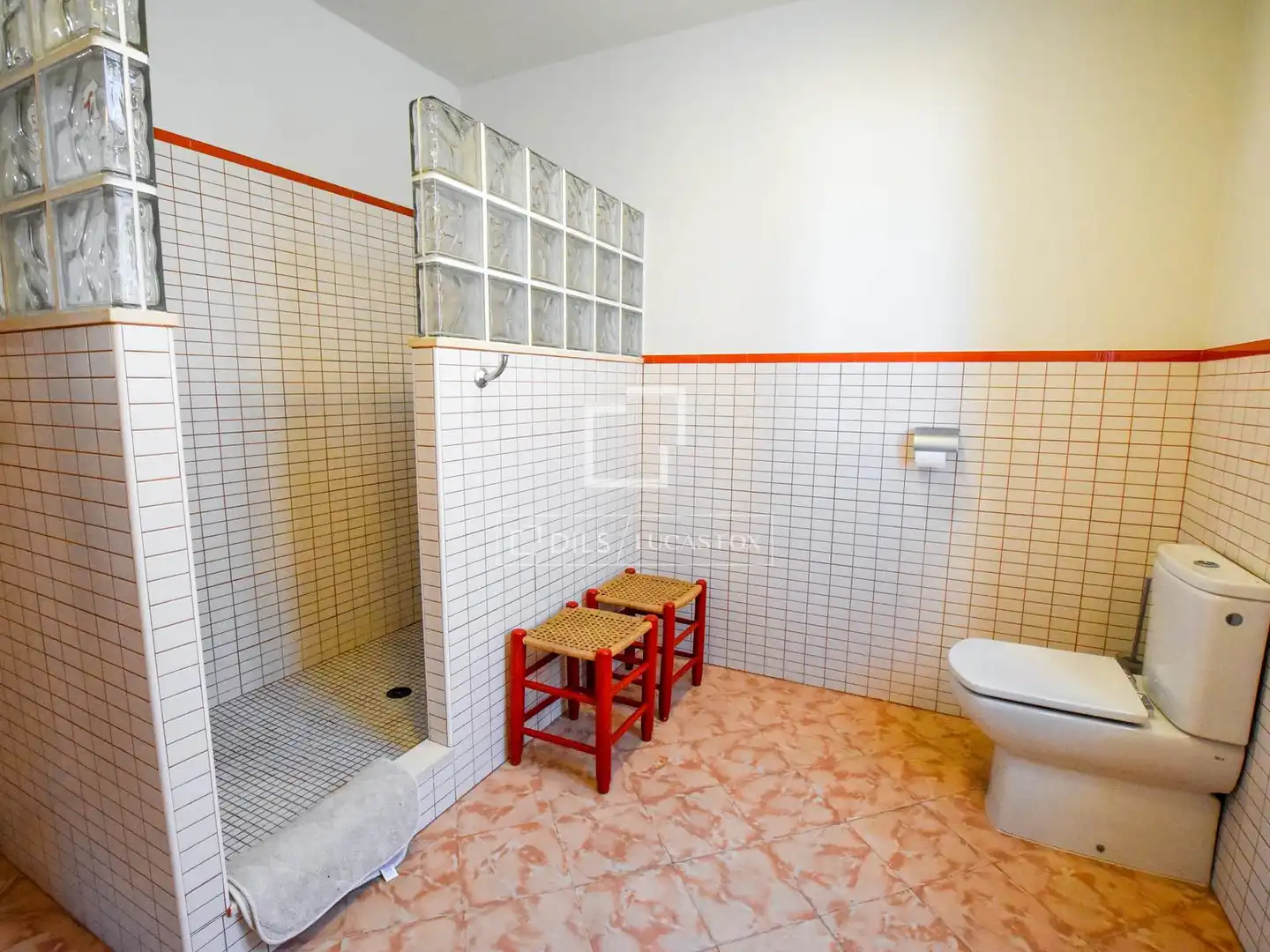 Badezimmer von Haus oder Chalet zur Miete in Ciutadella de Menorca mit Terrasse und Abstellraum